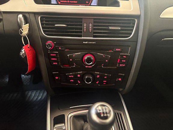 Audi A4 16 of 23