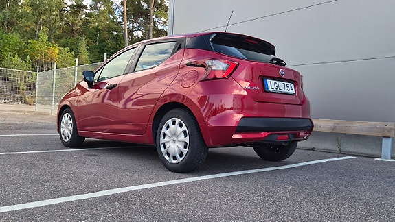 Nissan Micra 6 of 17