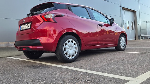 Nissan Micra 17 of 17