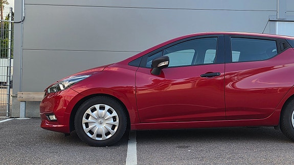 Nissan Micra 3 of 17