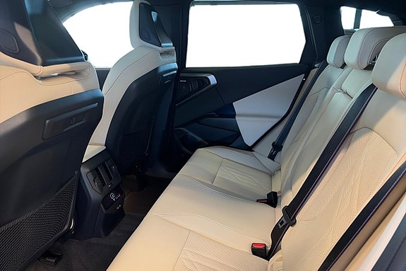 BMW X3 11 of 21