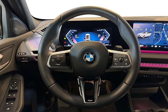 BMW 120 9 of 19