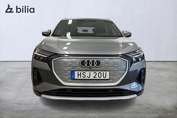 Audi Q4 e-tron 4 of 15