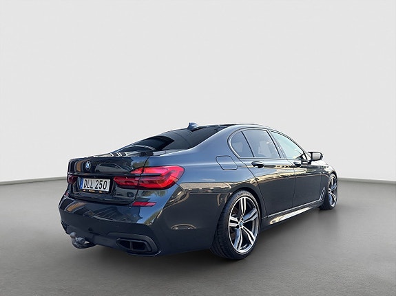 BMW 730 3 of 30