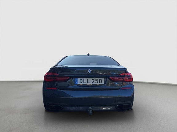 BMW 730 4 of 30