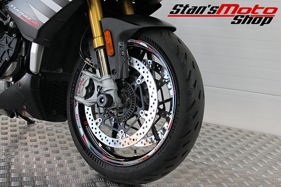 Aprilia Tuono V4 1100 Factory Akrapovic Inkommande 6 of 17