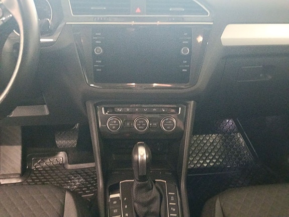 Volkswagen Tiguan 11 of 20