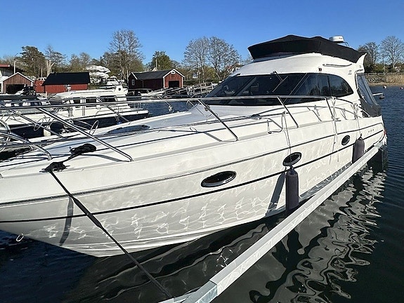 Galeon 330 Fly / 2 x VP D4-225 hk 2 of 30