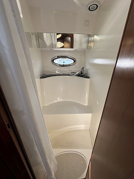 Galeon 330 Fly / 2 x VP D4-225 hk 28 of 30
