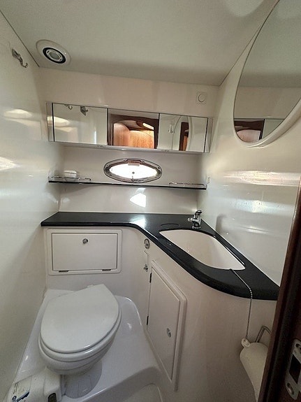 Galeon 330 Fly / 2 x VP D4-225 hk 27 of 30