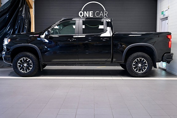 Chevrolet Silverado 1500 4 of 30