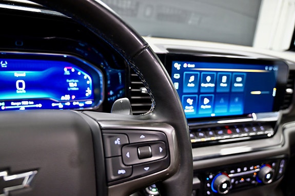 Chevrolet Silverado 1500 23 of 30