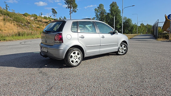 Volkswagen Polo 3 of 9