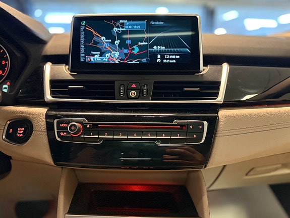 BMW 220d 12 of 15