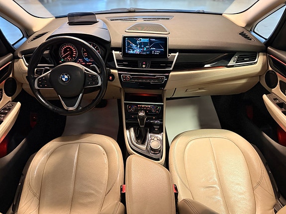BMW 220d 7 of 15