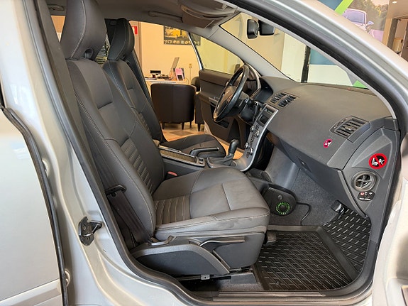 Volvo V50 15 of 24
