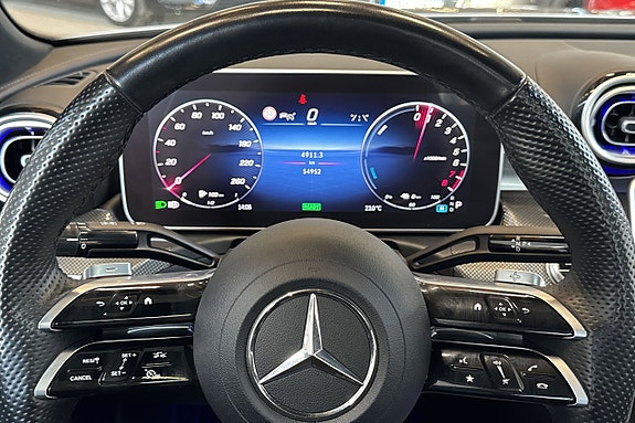 Mercedes-Benz C300 e 15 of 30