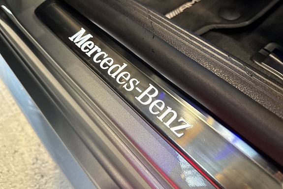 Mercedes-Benz C300 e 29 of 30
