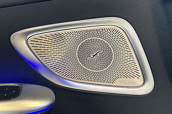 Mercedes-Benz C300 e 20 of 30