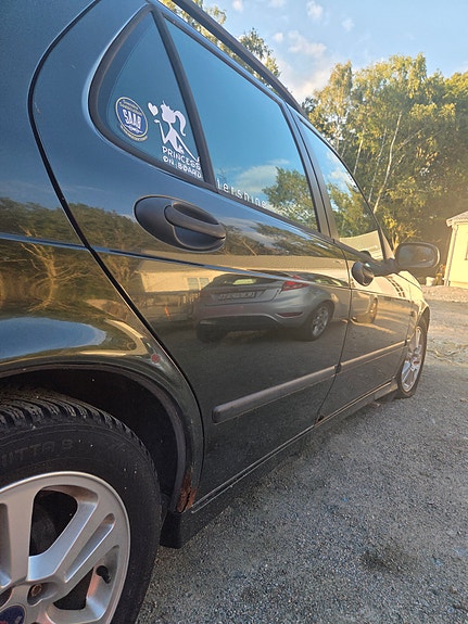 Saab 9-5 3 of 3