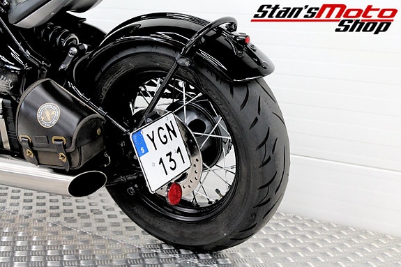Triumph Bonneville Bobber 1200 ABS 16 of 18