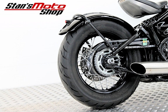 Triumph Bonneville Bobber 1200 ABS 4 of 18