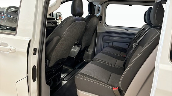 Volkswagen Transporter 11 of 12