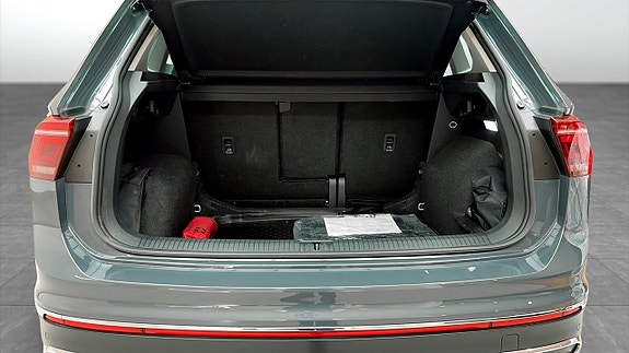 Volkswagen Tiguan 13 of 15