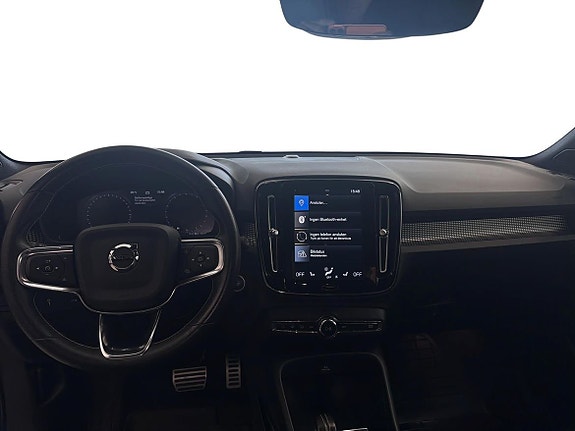 Volvo XC40 7 of 9