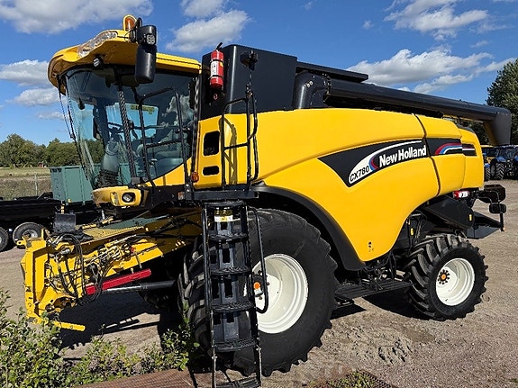New Holland CX780 20” 8 of 9