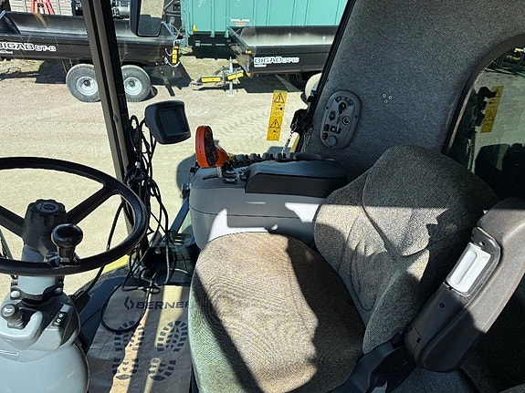 New Holland CX780 20” 9 of 9