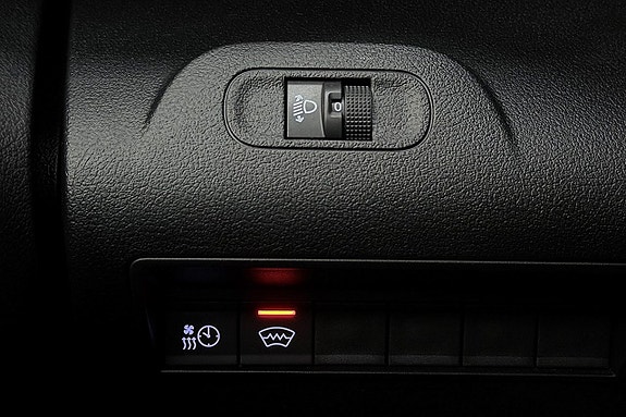 Peugeot e-Partner 25 of 28