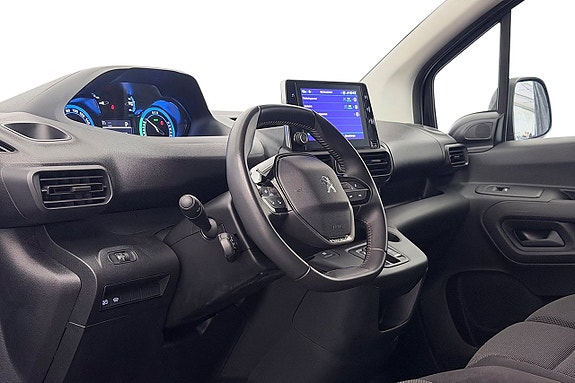 Peugeot e-Partner 13 of 28