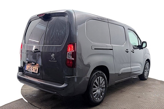 Peugeot e-Partner 5 of 28