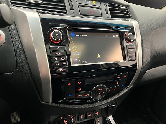 Nissan Navara 25 of 30