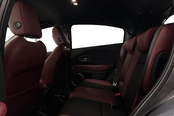 Honda HR-V 14 of 26