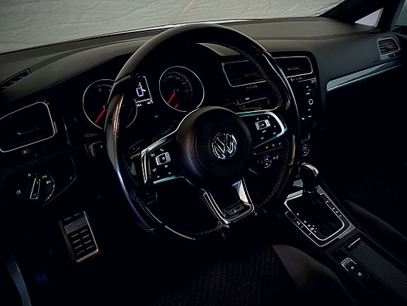 Volkswagen Golf I 18 of 28