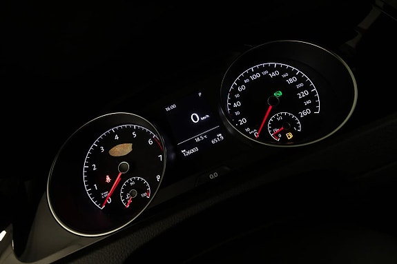 Volkswagen Golf I 26 of 28