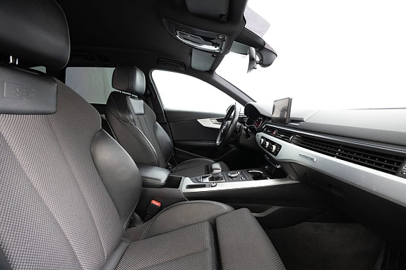 Audi A4 17 of 22