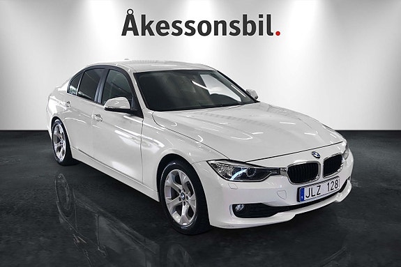 BMW 320d 2 of 10
