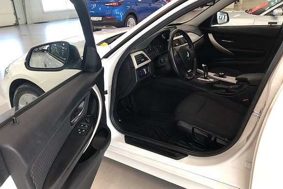 BMW 320d 6 of 10