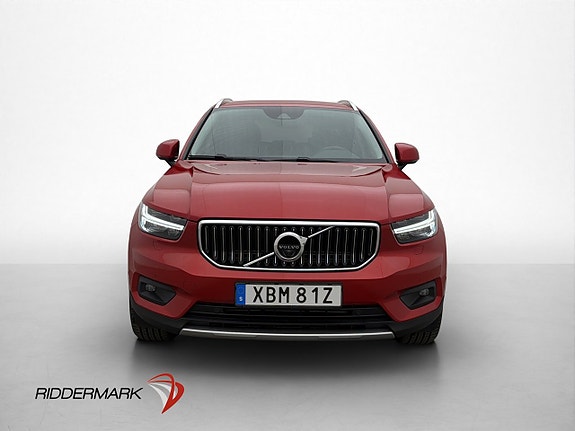 Volvo XC40 2 of 30