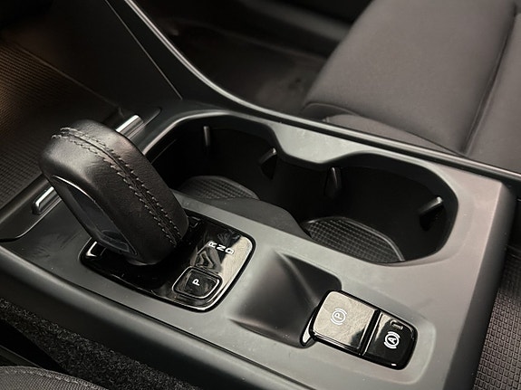 Volvo XC40 28 of 30