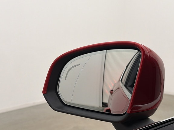 Volvo XC40 10 of 30