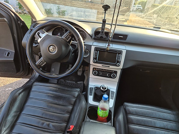 Volkswagen Passat 7 of 7