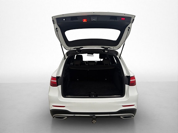 Mercedes-Benz GLC220 d 30 of 30