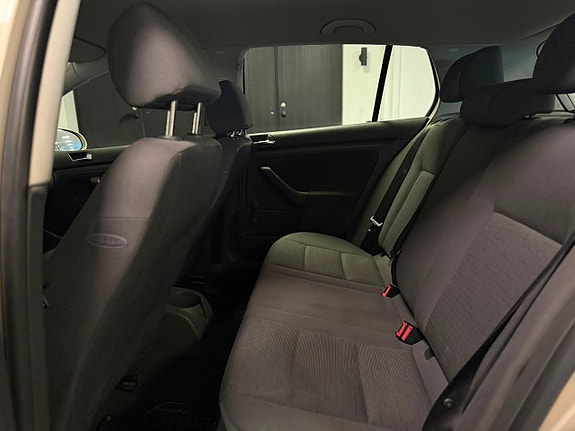 Volkswagen Golf I 8 of 13