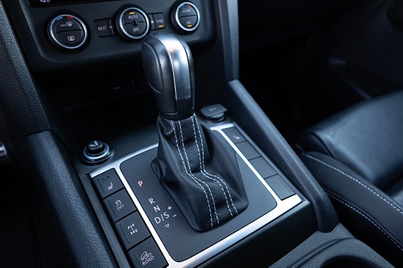 Volkswagen Amarok 16 of 19