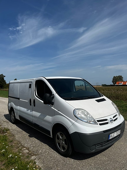 Nissan Primastar 2 of 10