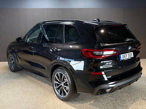 BMW X5 6 of 26